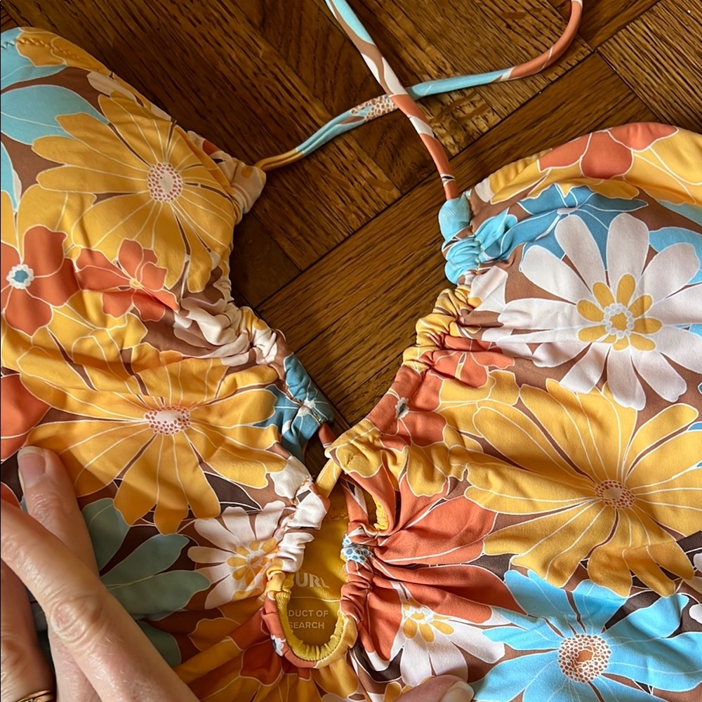 Rip Curl 70s Vibe Floral One-Piece Swimsuit - Yellow and Blue - Picture 4 of 6